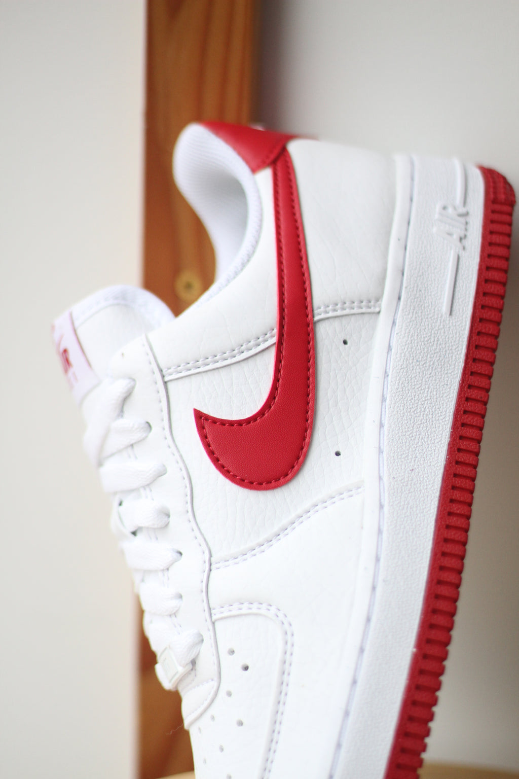 Womens shops nike air force 1 red