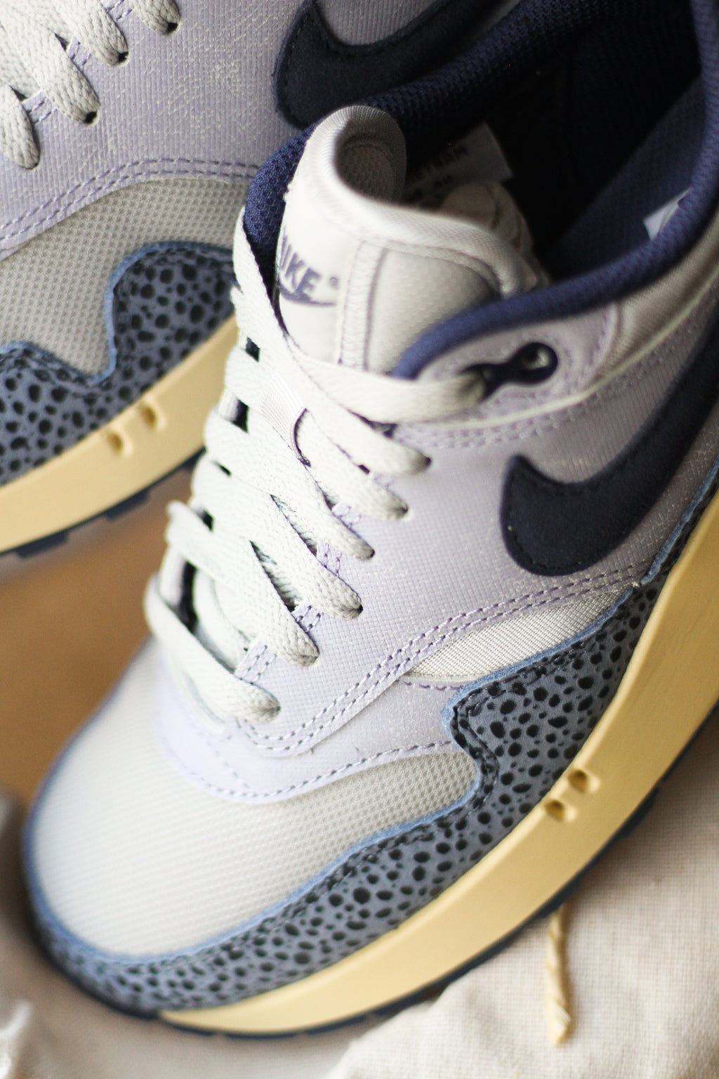 Air max 1 polka dot 2007 hot sale