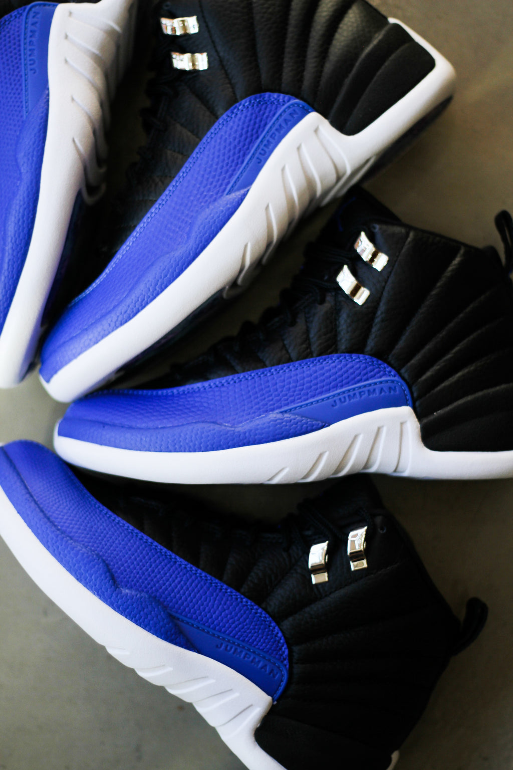 Jordan 12 hyper on sale royal