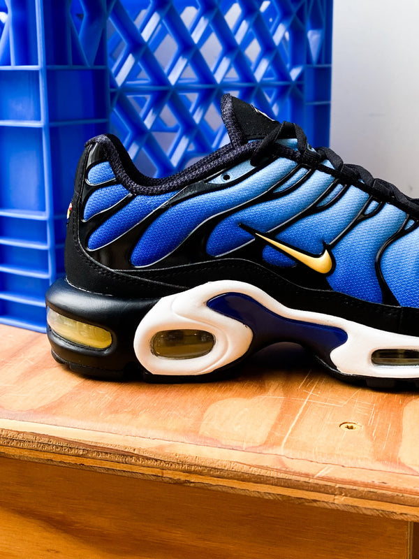 AIR MAX PLUS OG "HYPER BLUE"