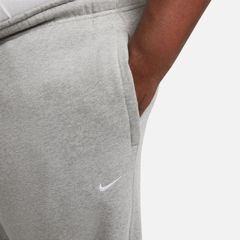 SOLO SWOOSH PANTS "DK GREY HEATHER"