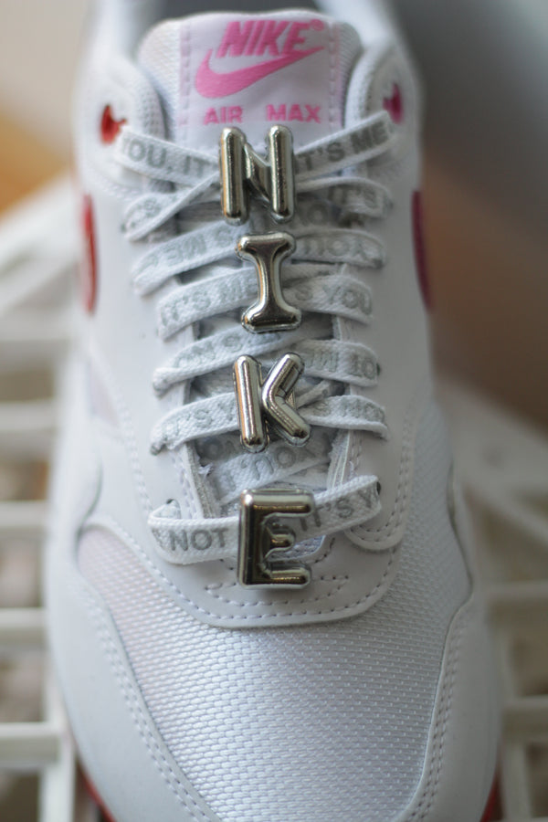 NIKE AIR MAX 1 PRM "WHITE/UNIVERSITY RED-PLAYFUL PINK"