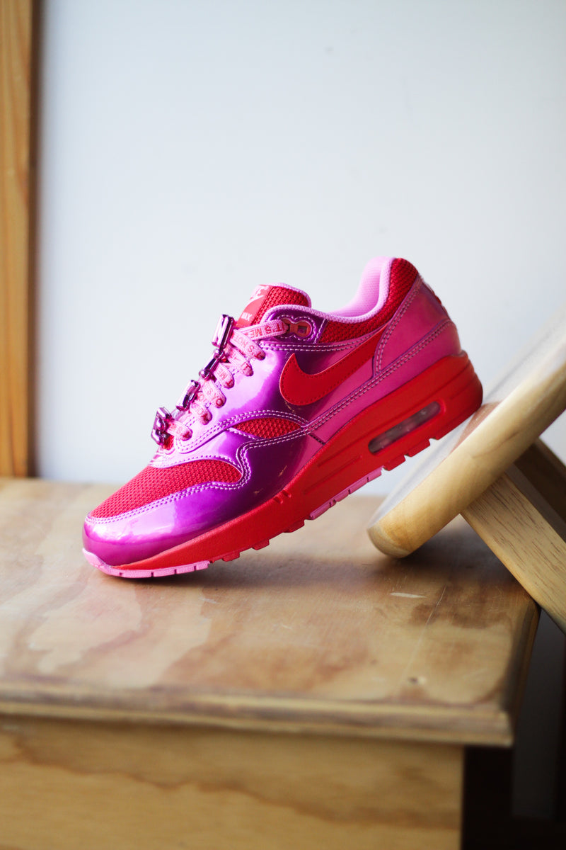 NIKE AIR MAX 1 PREMIUM "PLAYFUL PINK/UNIVERSITY RED-PLAYFUL PIN"