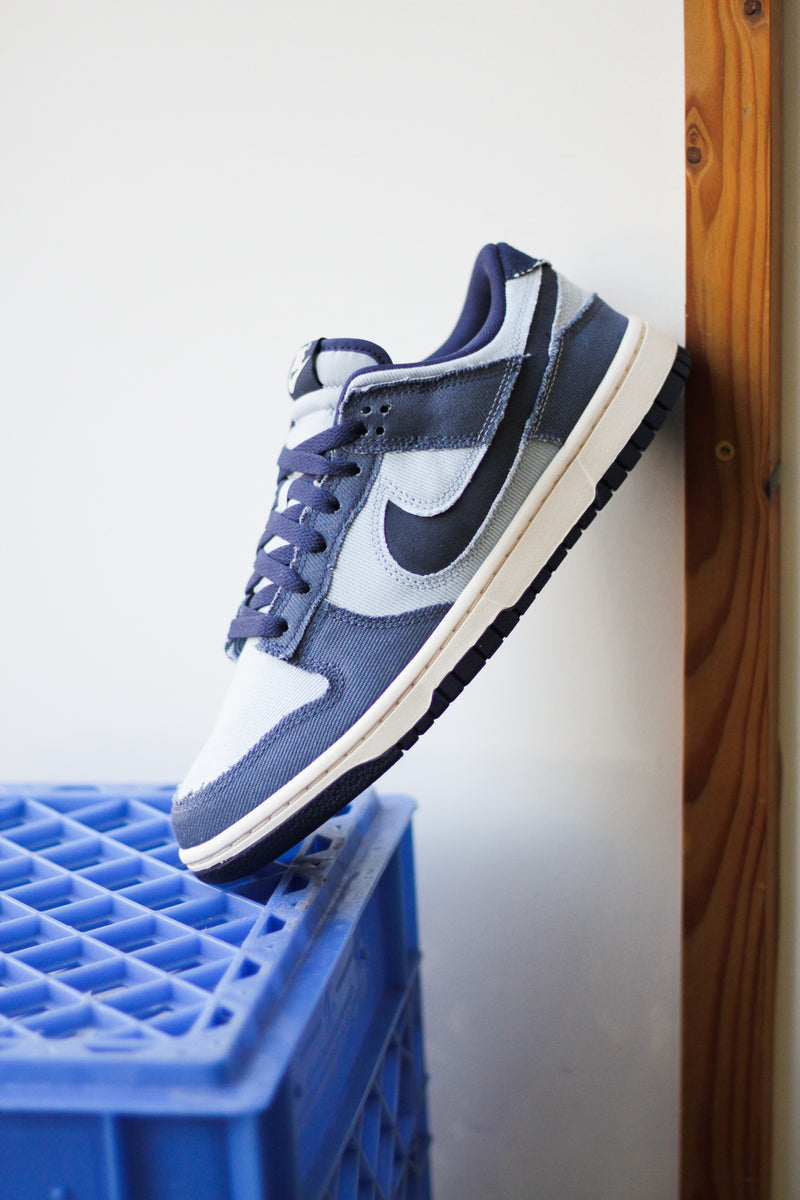 NIKE DUNK LOW RETRO SE "LT ARMORY BLUE/MIDNIGHT NAVY"