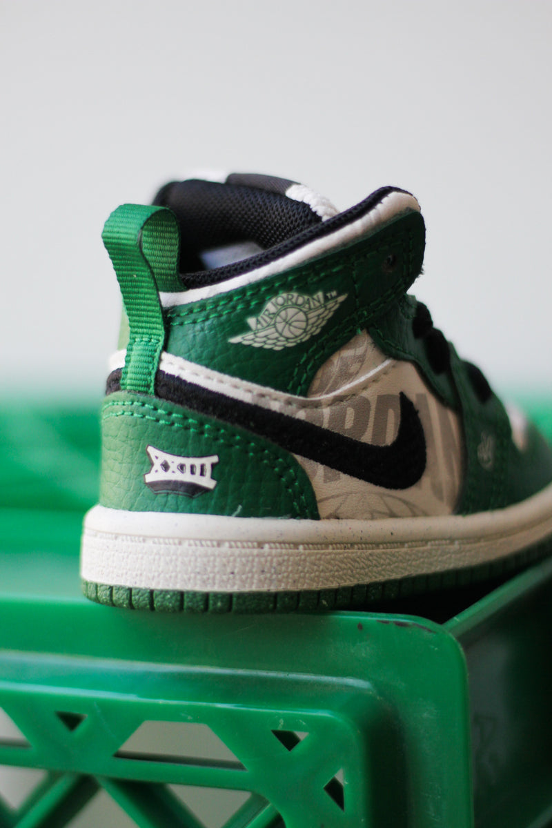 AIR JORDAN 1 MID SE (TD) "PINE GREEN/SAIL-BLACK-TEAM ORANGE"