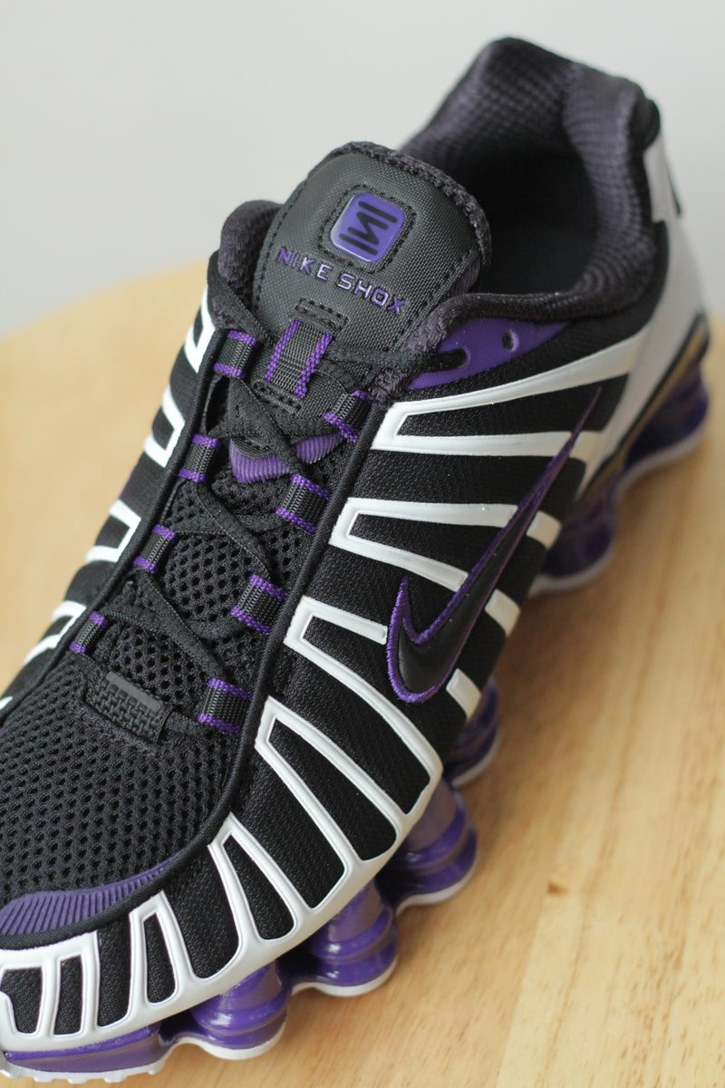 NIKE SHOX TL "BLACK/COURT PURPLE-WHITE"