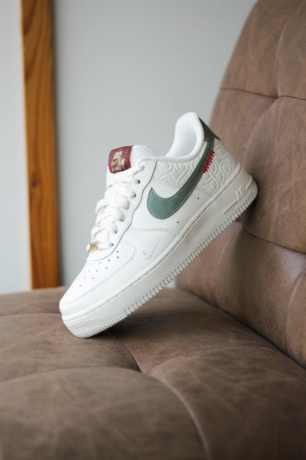 NIKE AIR FORCE 1 '07 "SAIL/JADE HORIZON-LIGHT BONE"