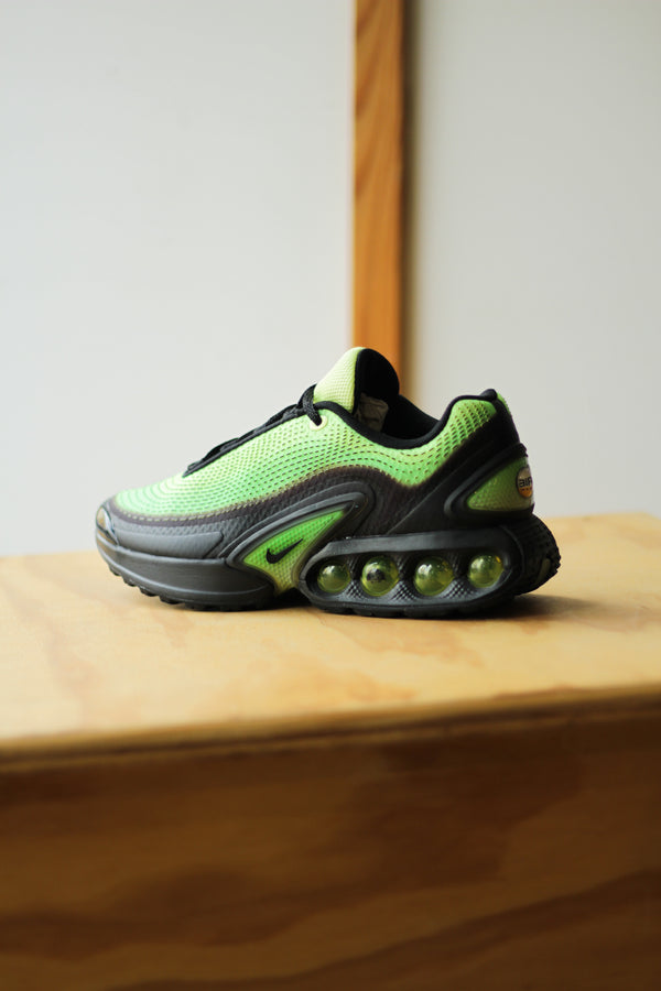 NIKE AIR MAX DN "LT LEMON TWIST/BLACK-GREEN STRIKE-BLACK"