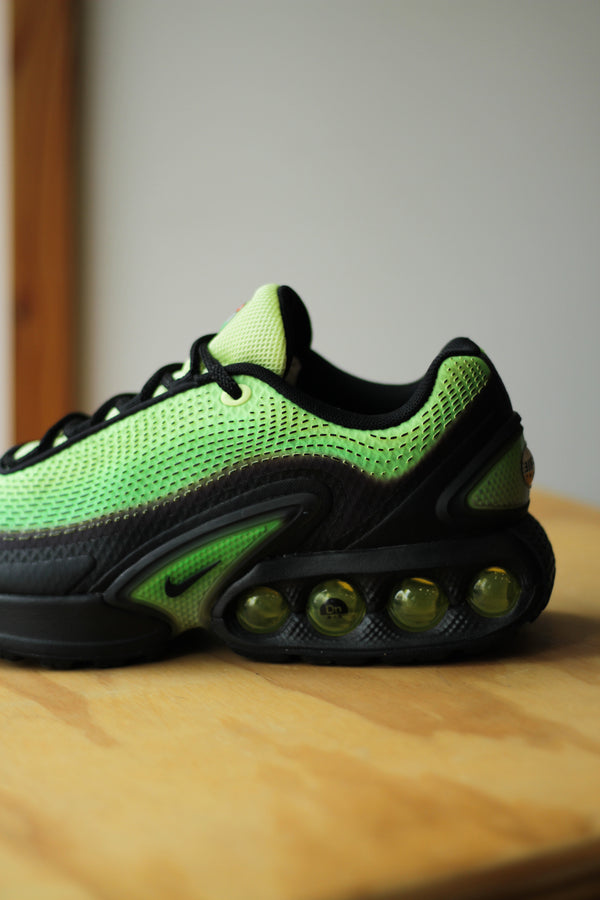 NIKE AIR MAX DN "LT LEMON TWIST/BLACK-GREEN STRIKE-BLACK"