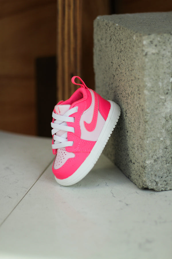 JORDAN 1 LOW ALT (TD) "PINK FOAM/HYPER PINK-SUMMIT WHITE"