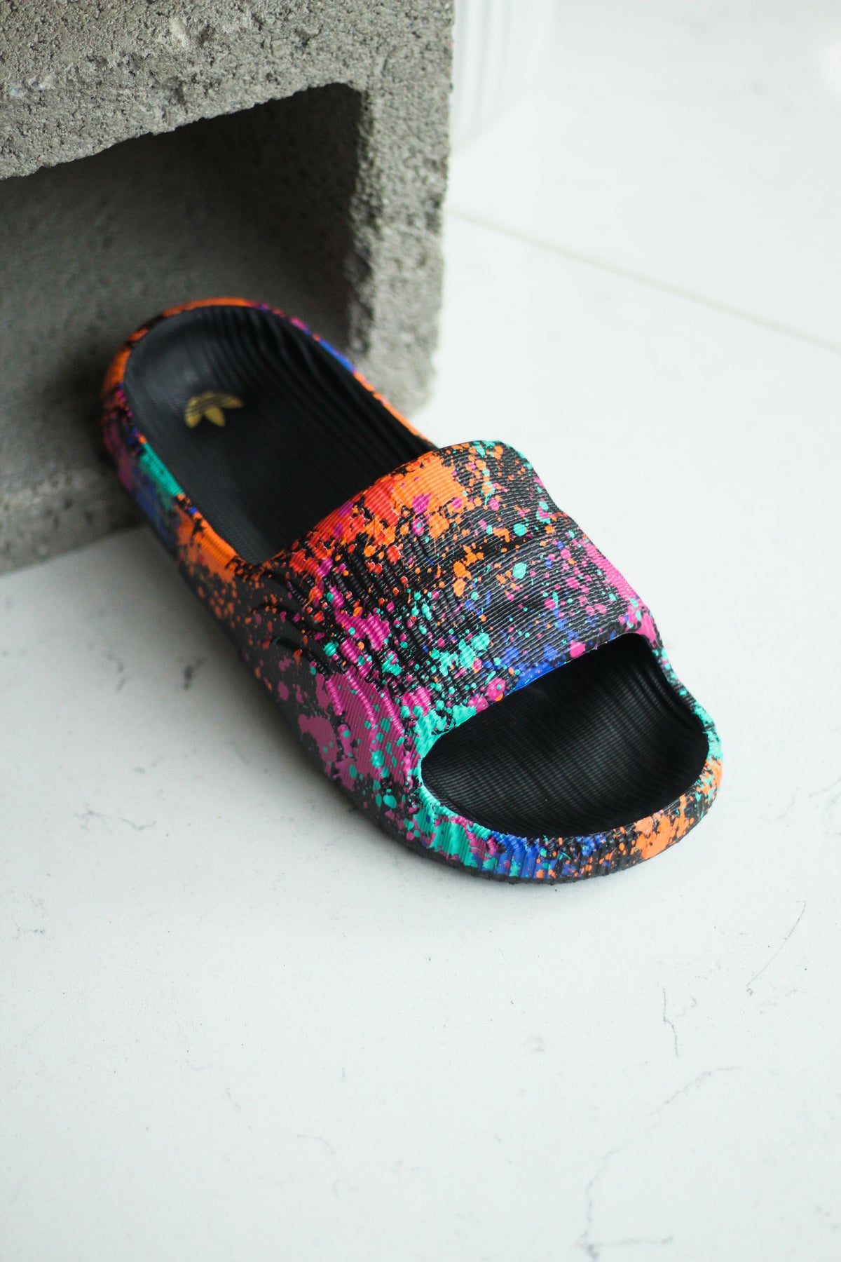 ADILETTE 22 MULTICOLOR Sneaker Room