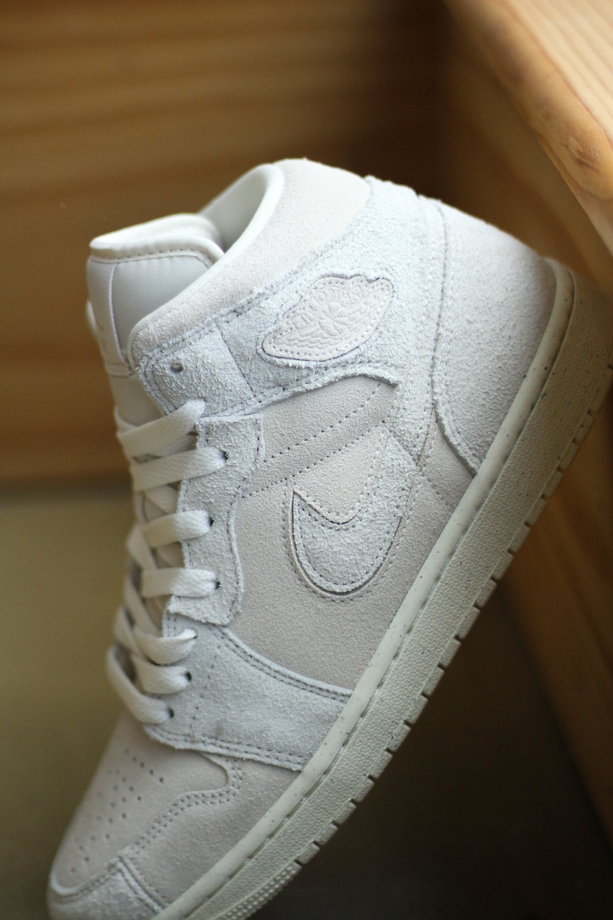 AIR JORDAN 1 MID SE CRAFT PALE IVORY