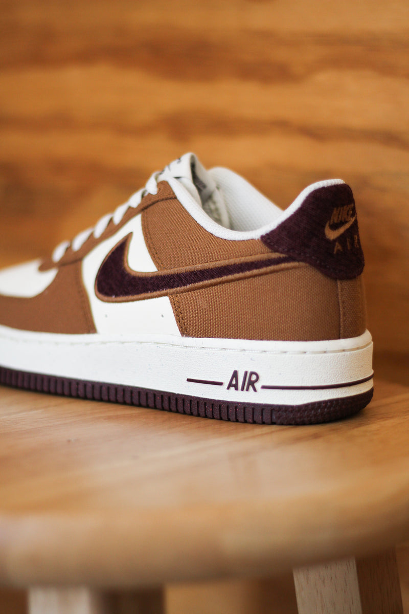 AIR FORCE 1 LV8 (GS) "LT BRITISH TAN"