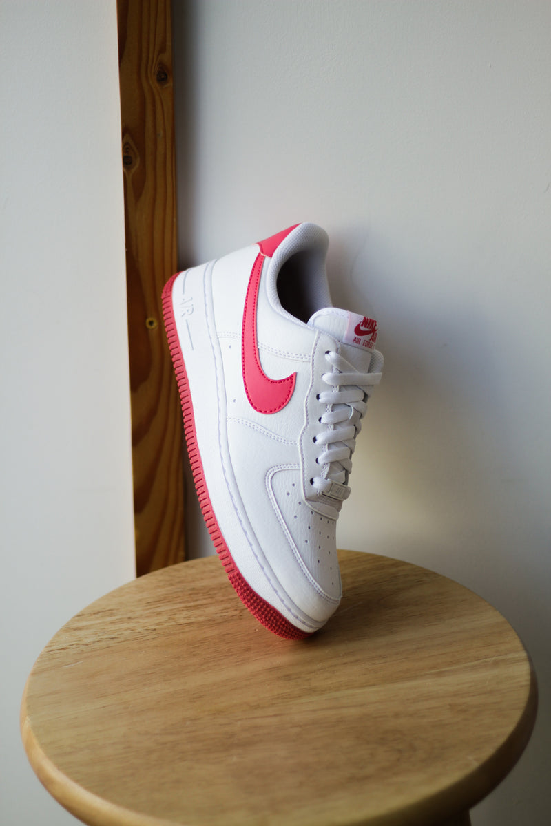 W AIR FORCE 1 '07 NN "WHITE/ASTER PINK"