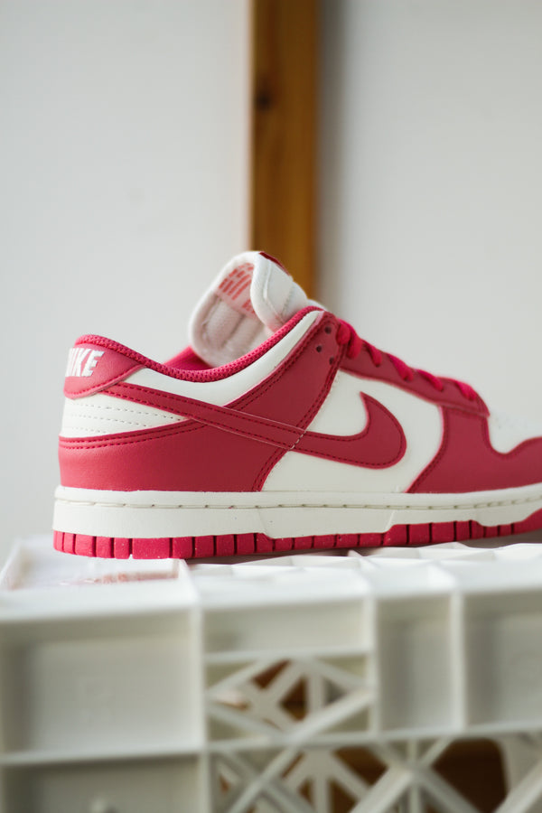 W DUNK LOW NEXT NATURE "ASTER PINK"