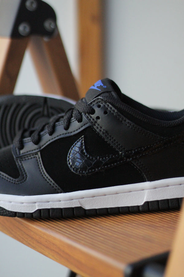 DUNK LOW SE (GS) "BLACK"