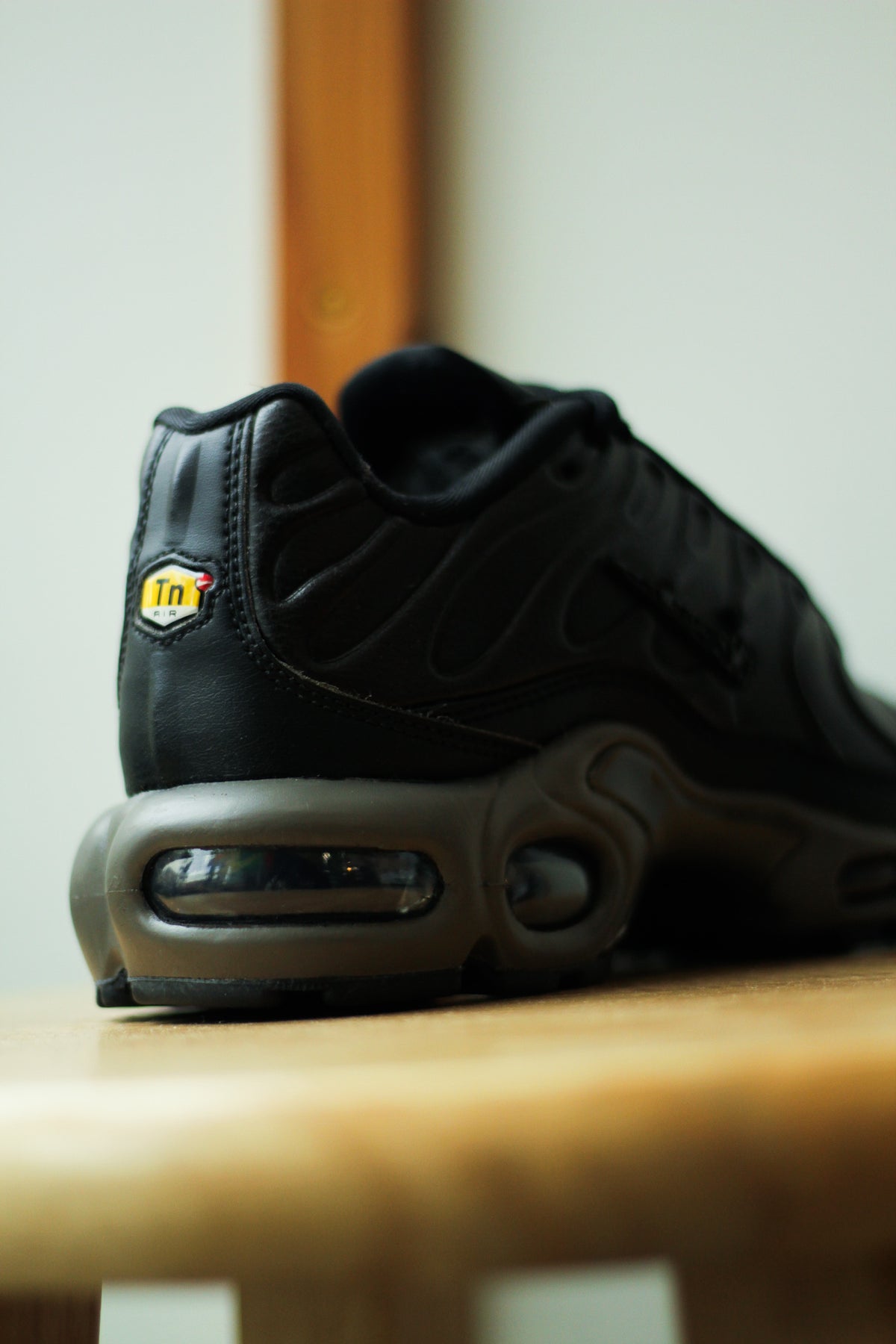 Nike popular air max plus triple black gs