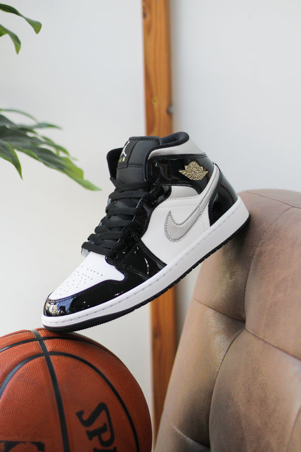 AIR JORDAN 1 MID SE "METALLIC SILVER"