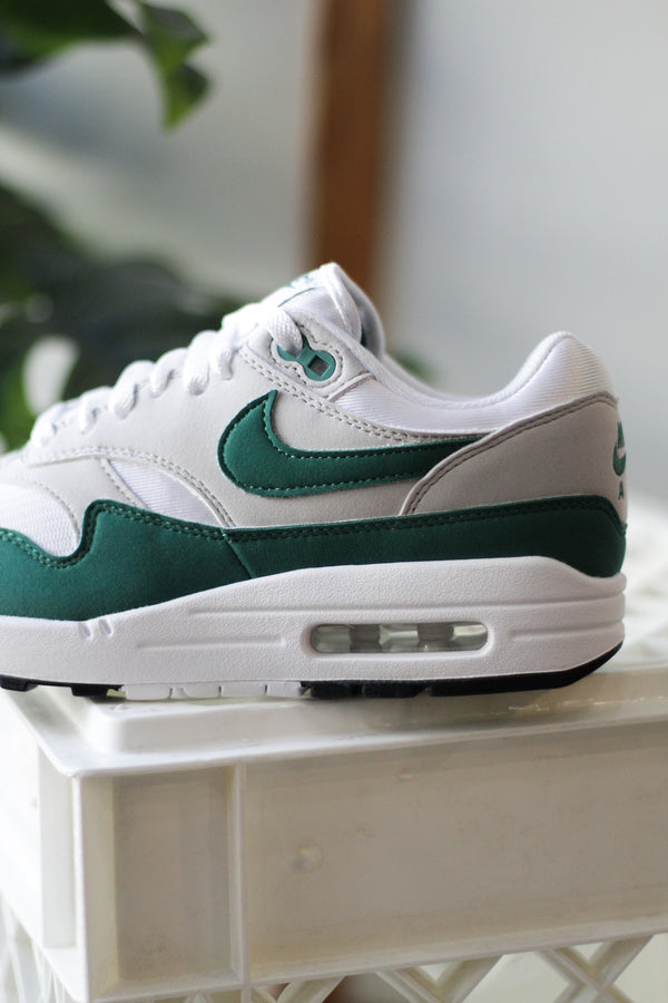 AIR MAX 1 "EVERGREEN"