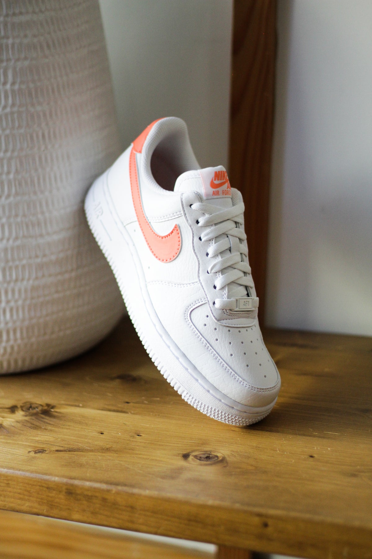 W AIR FORCE 1 07 NN LT WILD MANGO Sneaker Room