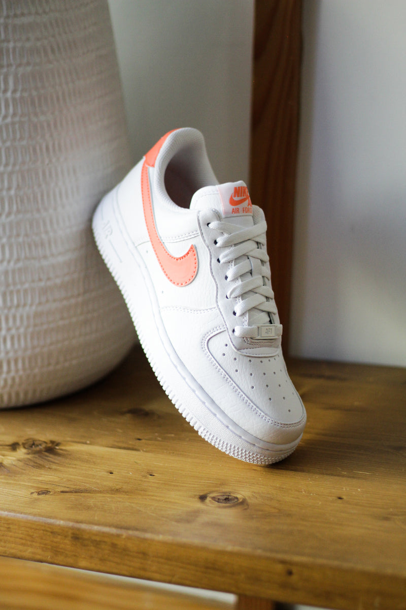 W AIR FORCE 1 '07 NN "LT WILD MANGO"