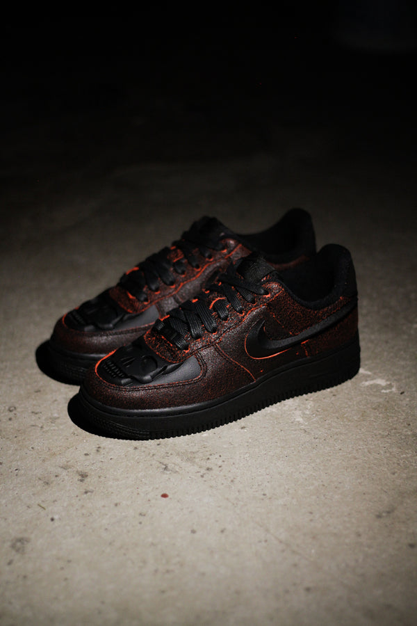 AIR FORCE 1 RETRO HWN QS "BLACK/CRIMSON"