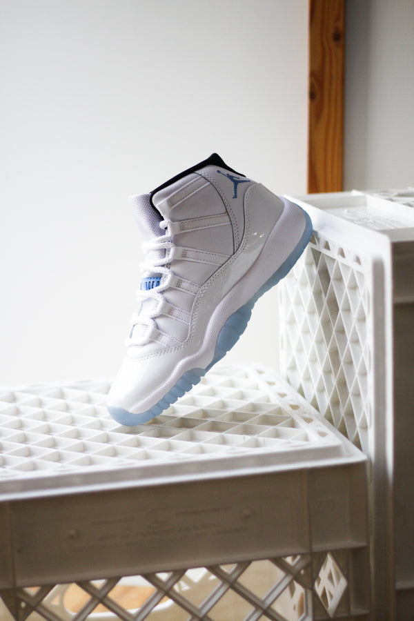 AIR JORDAN 11 RETRO (GS) "LEGEND BLUE"