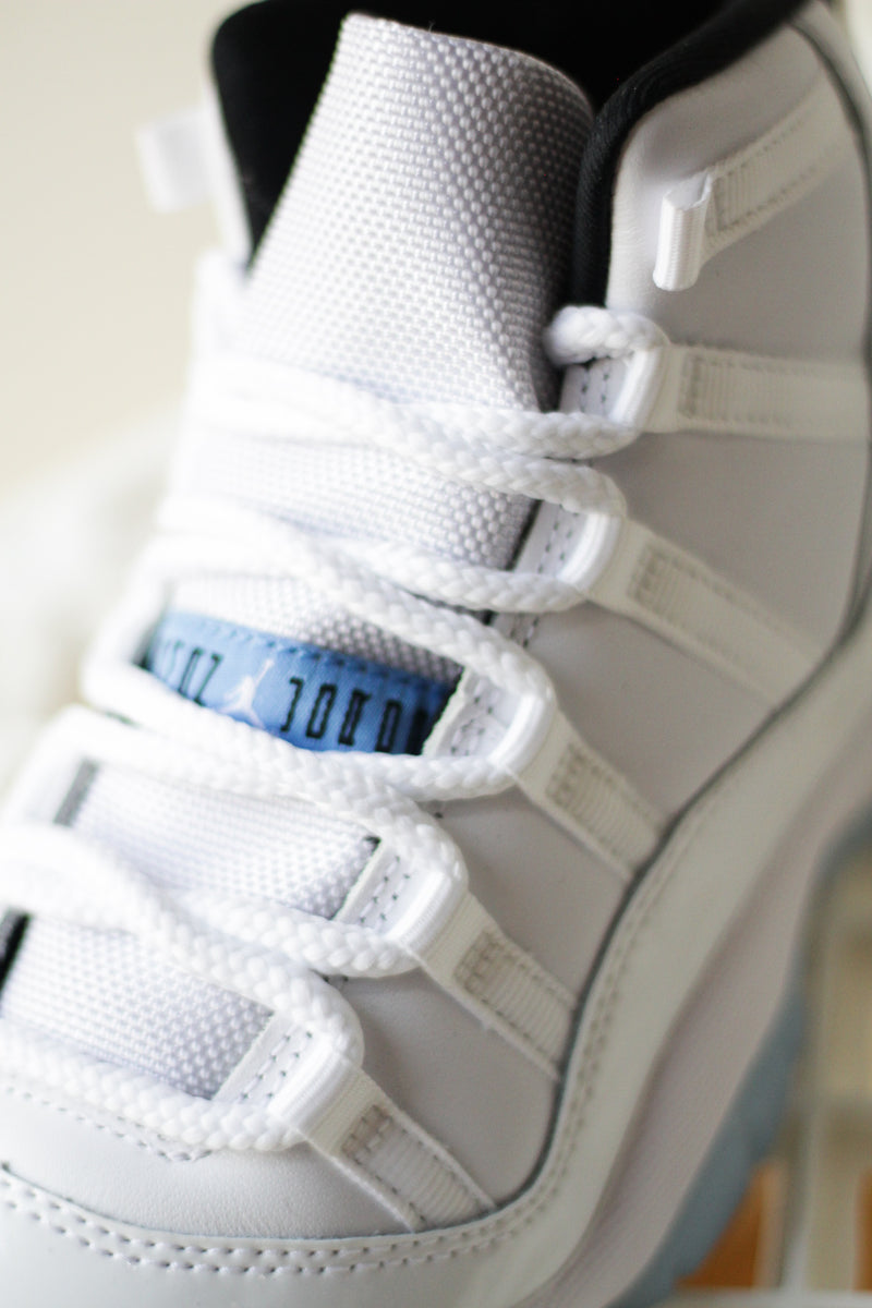 AIR JORDAN 11 RETRO (GS) "LEGEND BLUE"