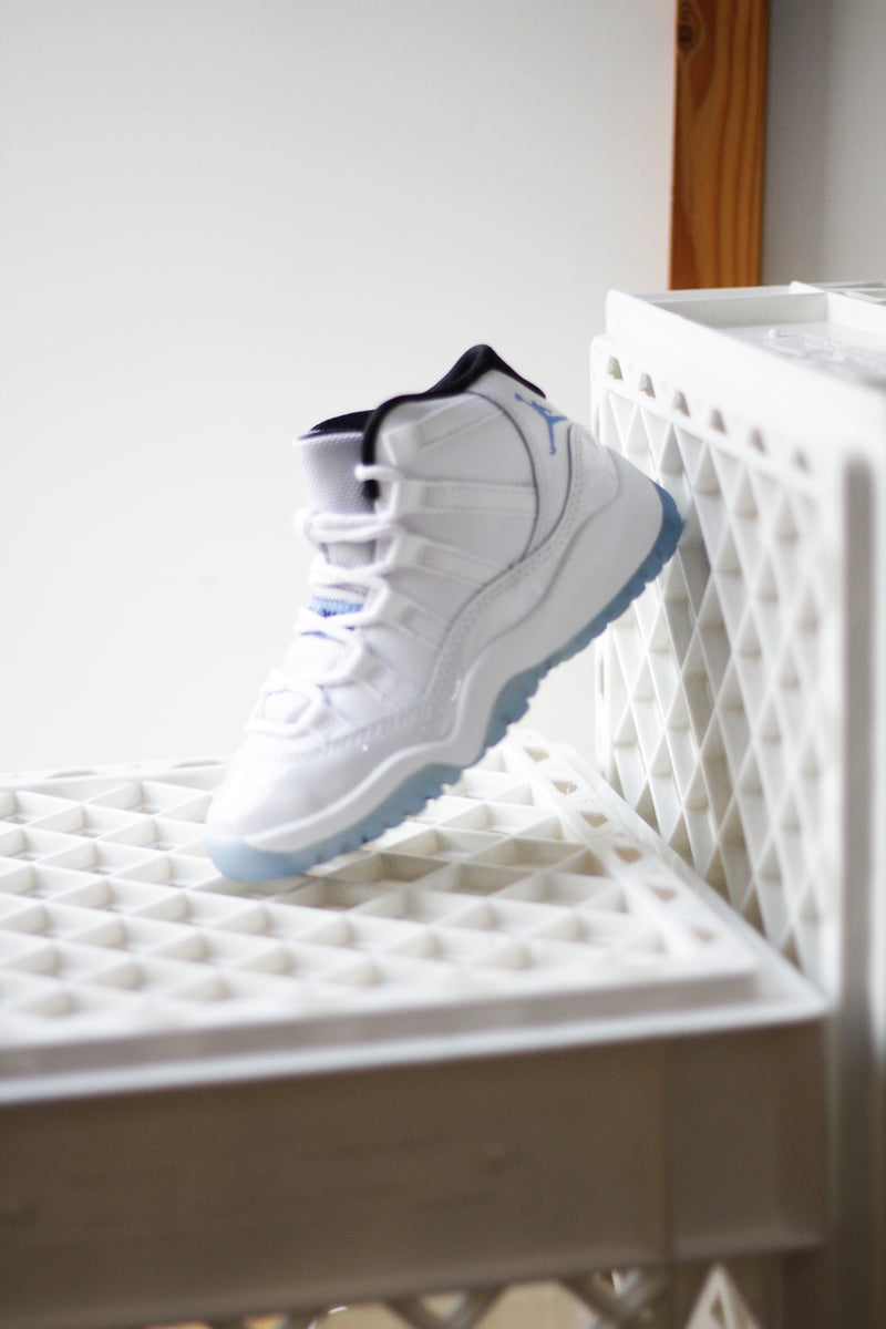 AIR JORDAN 11 RETRO (TD) "LEGEND BLUE"