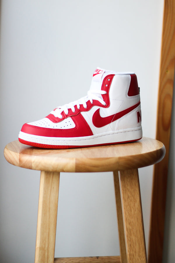 Nike Air Force 1 High - University Red - Black 