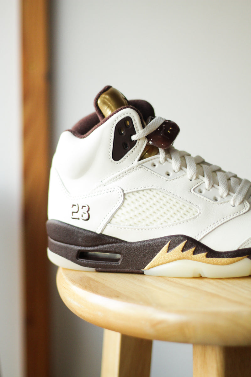 W AIR JORDAN 5 RETRO "EARTH"