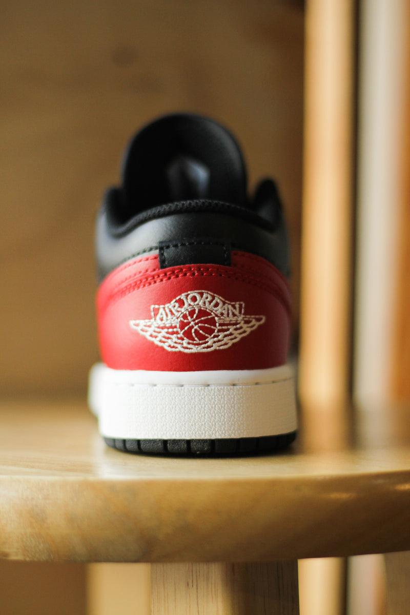 AIR JORDAN 1 LOW (GS) "VARSITY RED"