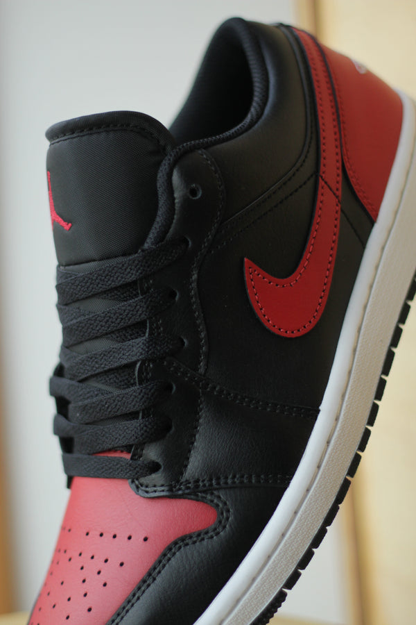 AIR JORDAN 1 LOW "VARSITY RED"