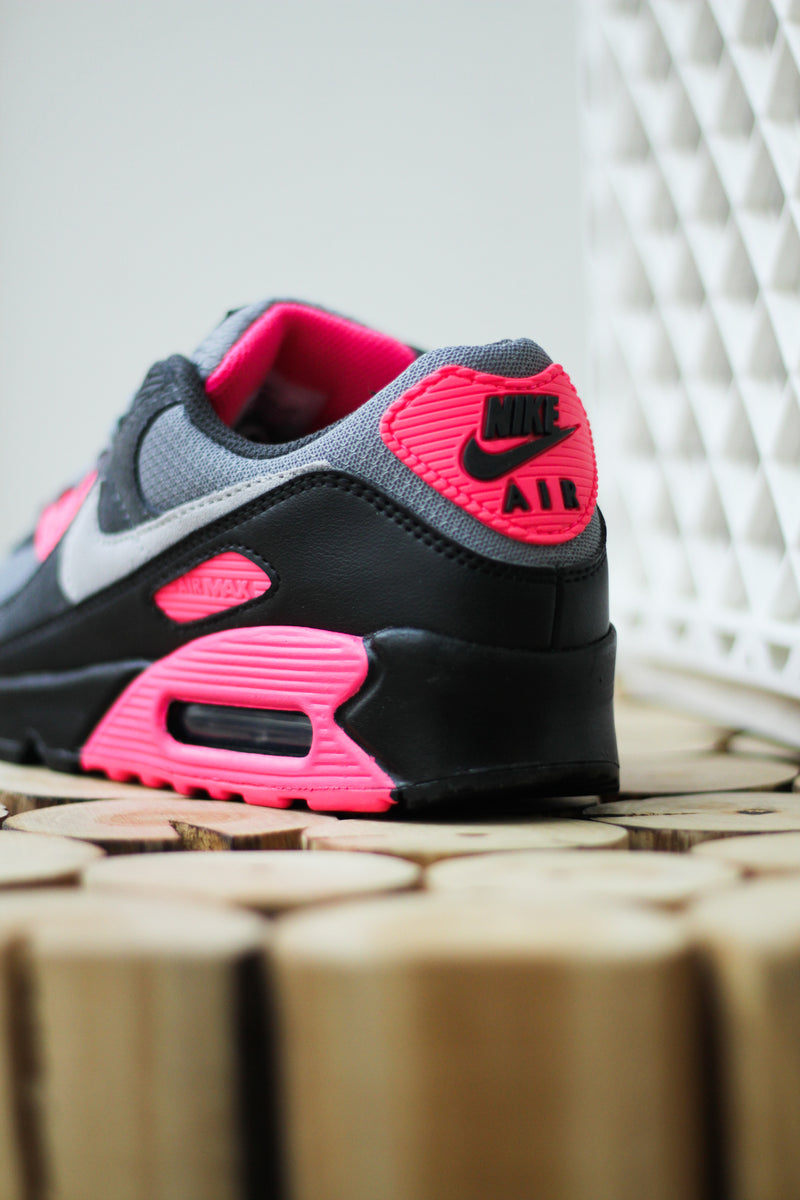 AIR MAX 90 "COOL GREY/HYPER PINK"