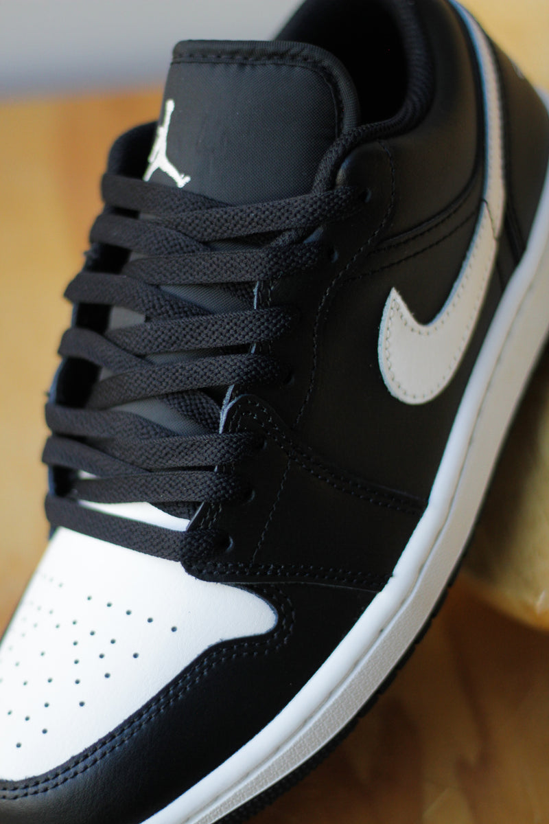 AIR JORDAN 1 LOW "BLACK/SUMMIT WHITE"115