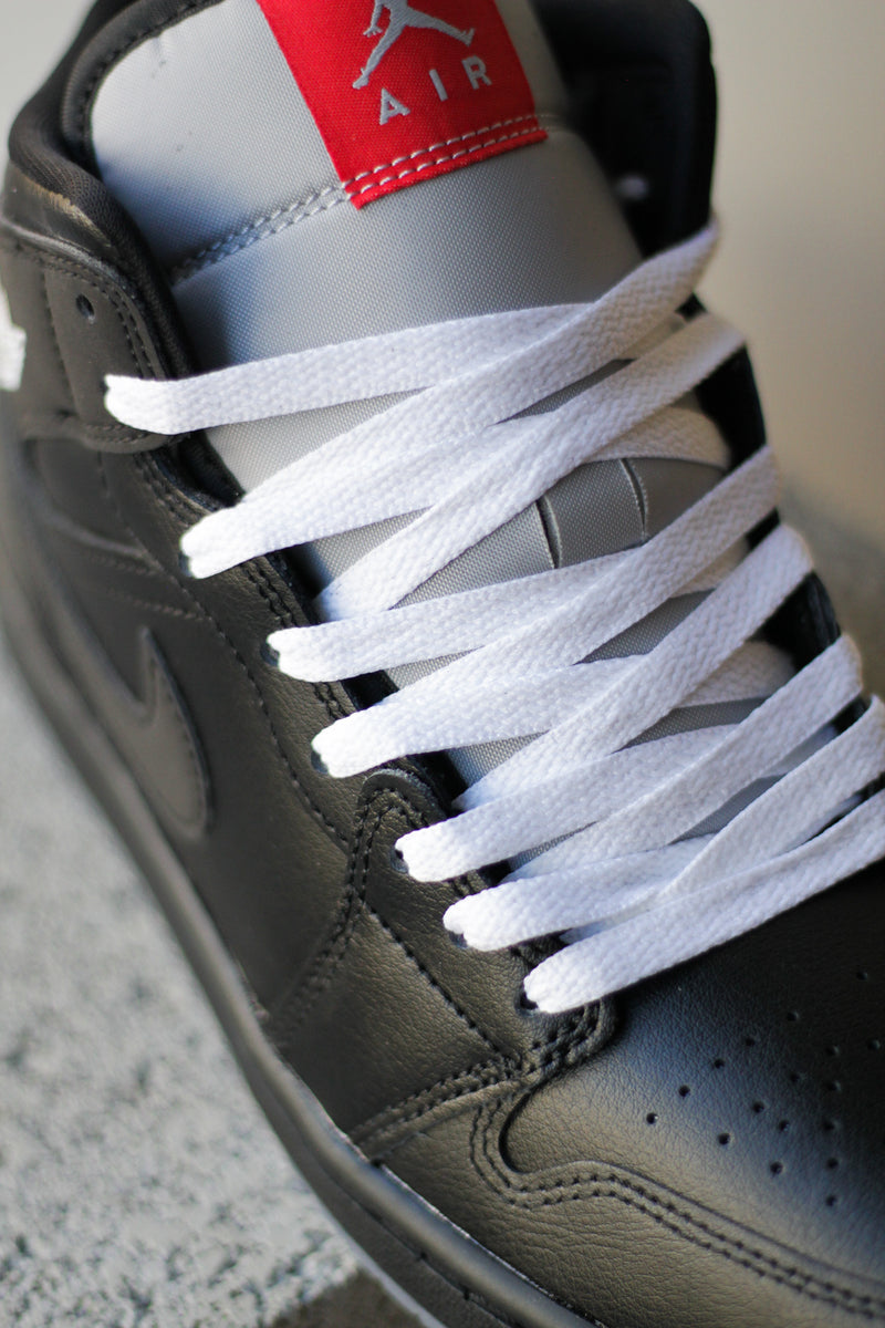 AIR JORDAN 1 MID SE "BLACK/BLACK-WHITE-WOLF GREY"