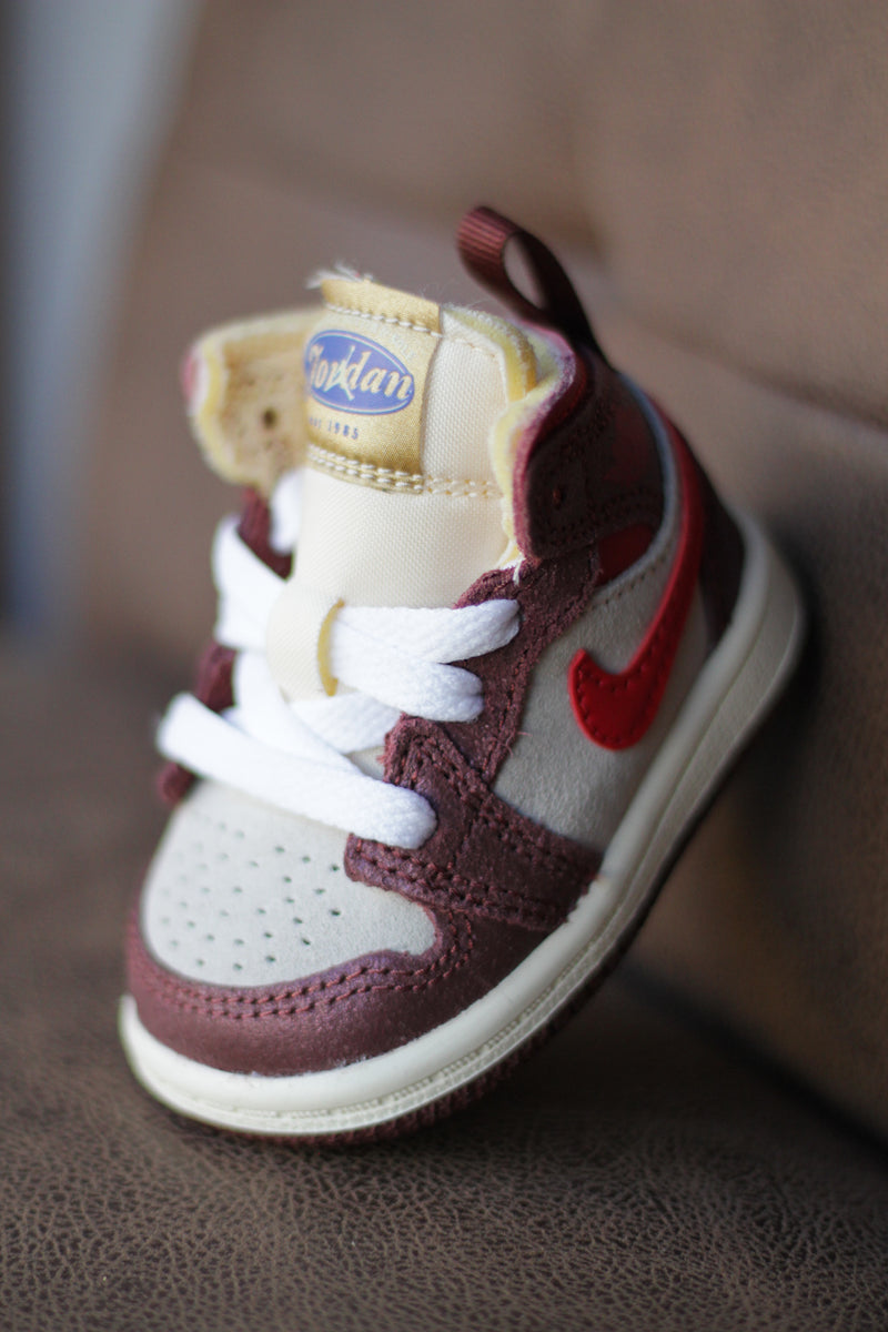 JORDAN 1 MID SE (TD) "COCONUT MILK/VARSITY RED-DARK PONY"