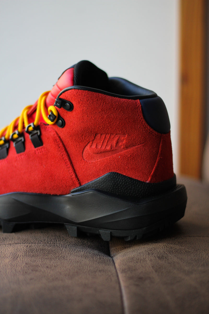 NIKE CYGNAL "UNIVERSITY RED/NAVY-BLACK"