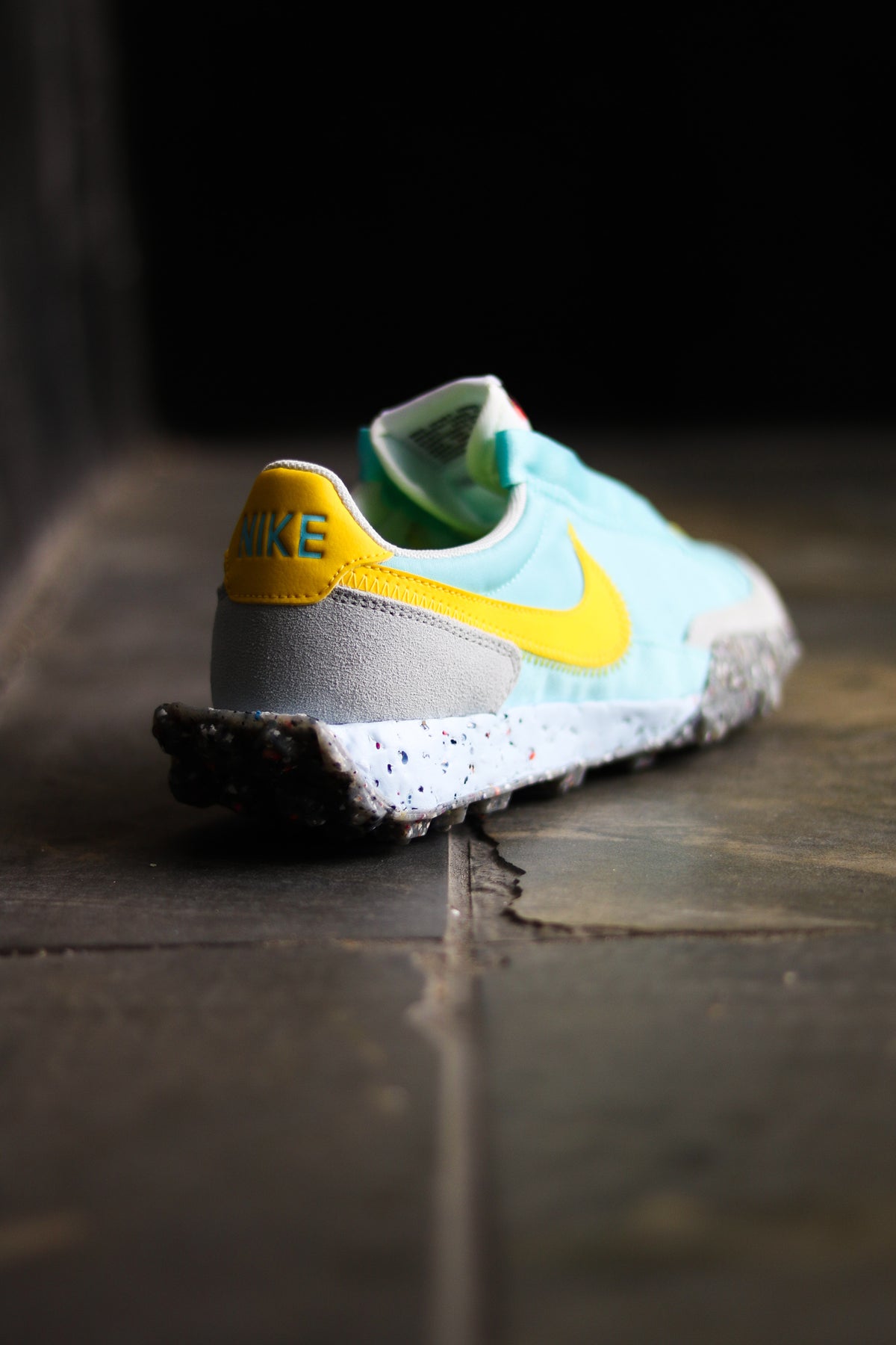 (W-8) Wmns Waffle outlet RacernCrater 'Pale lvorynElectric Green'