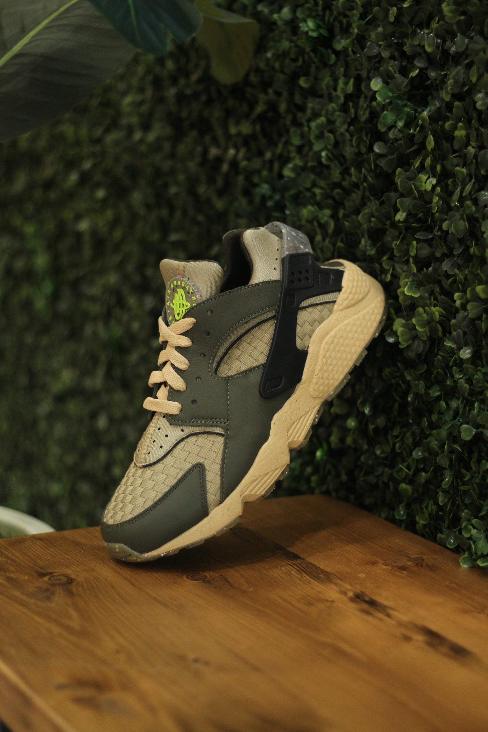 AIR HUARACHE CRATER PRM 